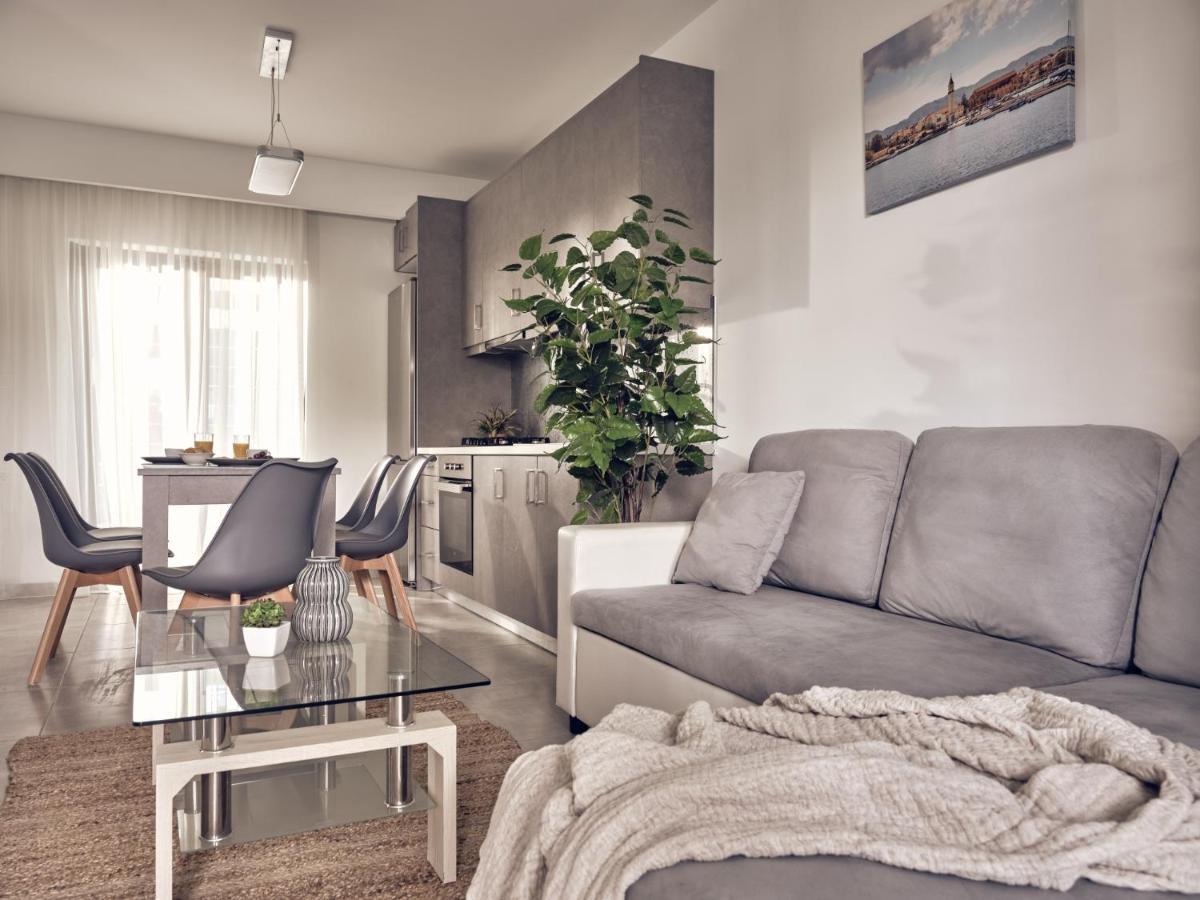 Dareia Suites Plános Buitenkant foto