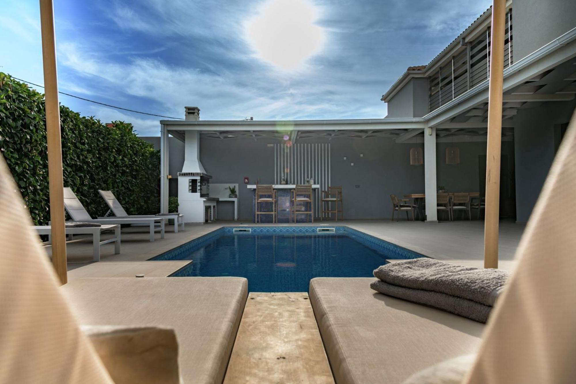 Dareia Suites Plános Buitenkant foto